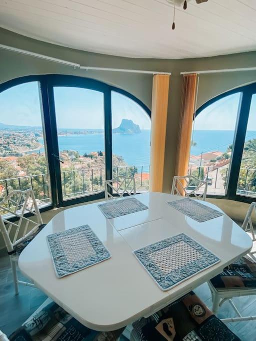 Fantastica Con Vistas A La Bahia Y Con Pisciana Villa *