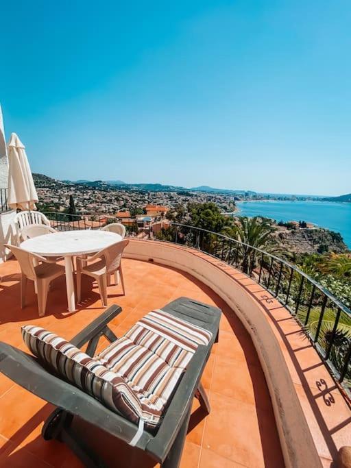 Villa Fantastica Con Vistas A La Bahia Y Con Pisciana Calpe
