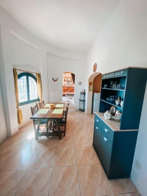 Villa Fantastica Con Vistas A La Bahia Y Con Pisciana